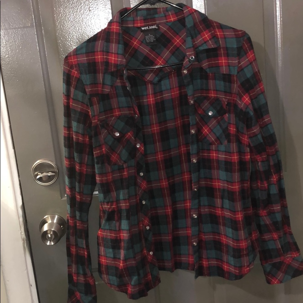 Snap button flannel